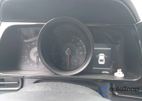 2021 Hyundai Elantra N Line z USA, uszkodzony, nr VIN KMHLR4AF1MU190365